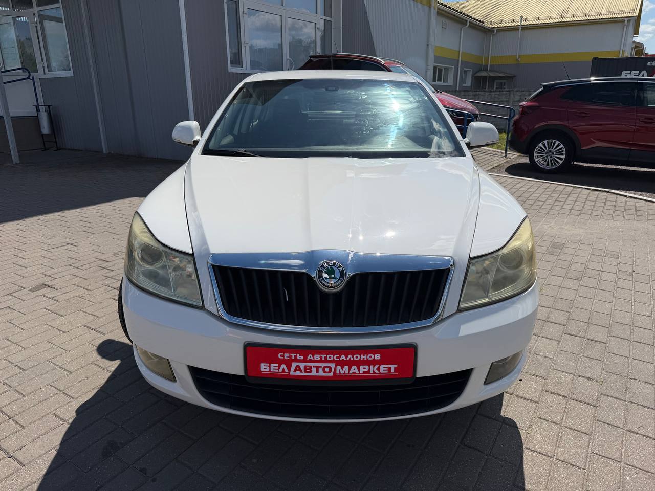 Фото автомобиля 3