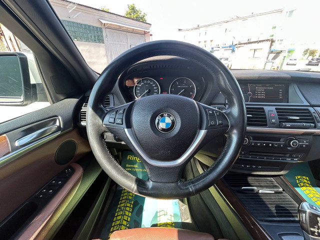 Фото автомобиля 11
