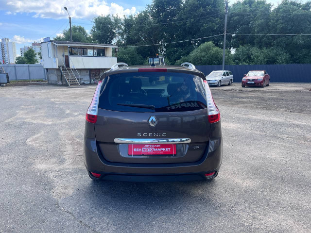 Фото автомобиля 5