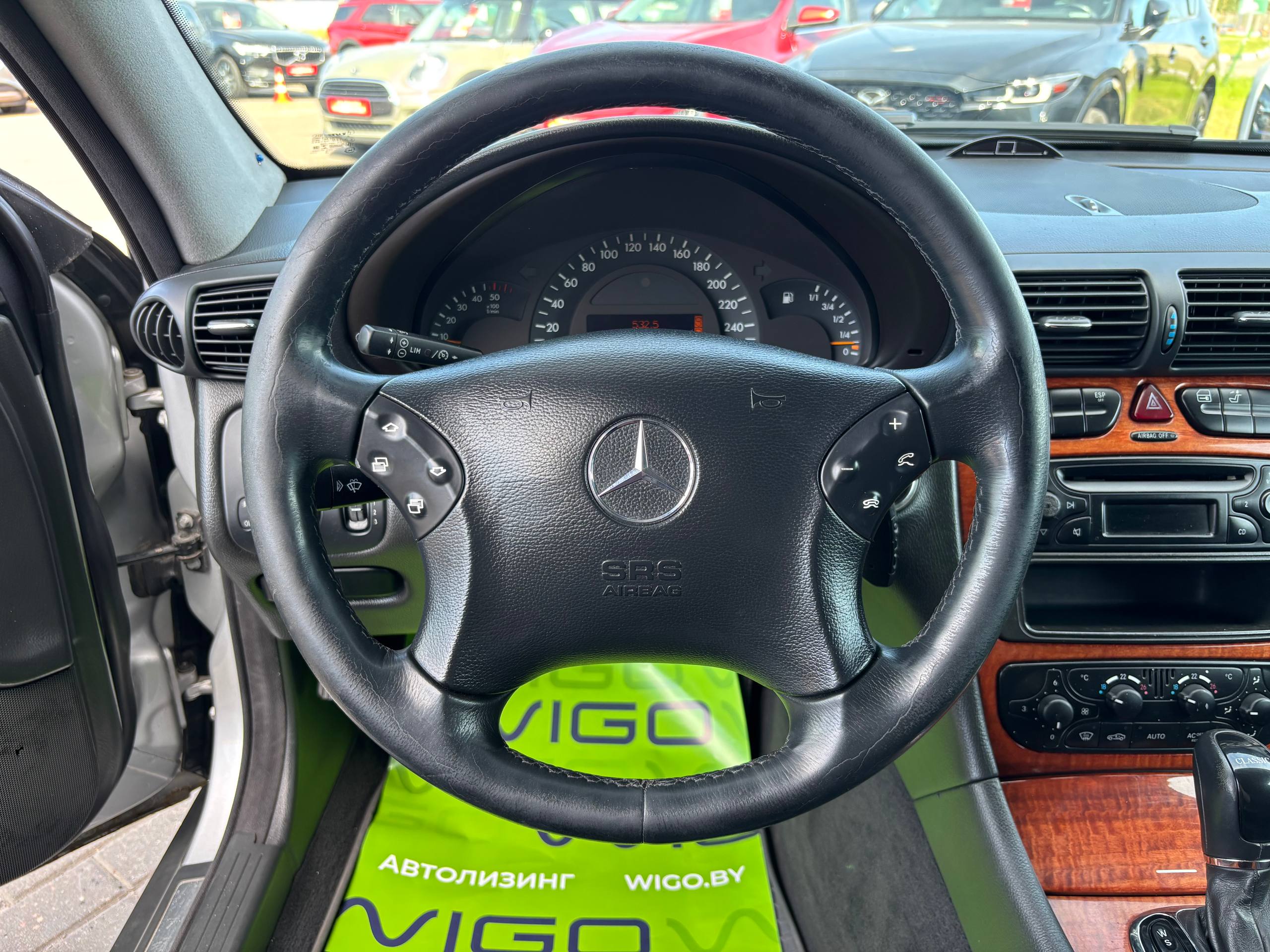 Фото автомобиля 9