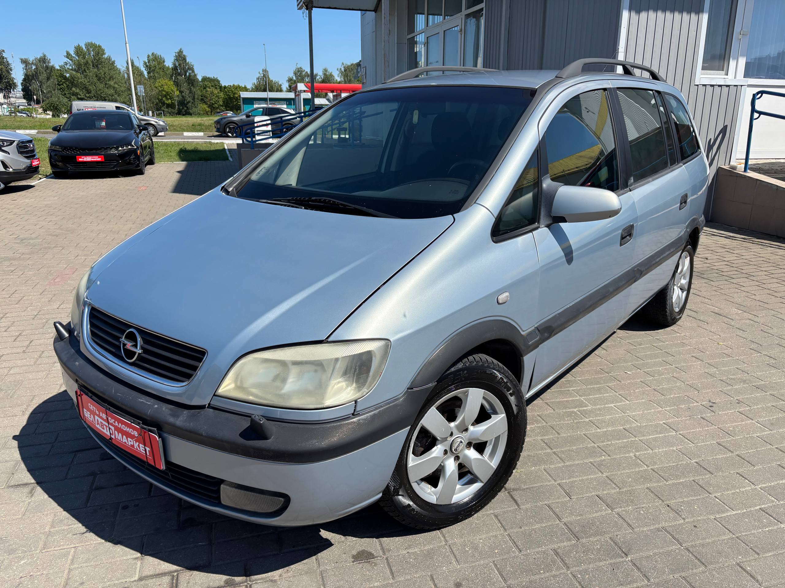 авто с пробегом opel zafira 1999