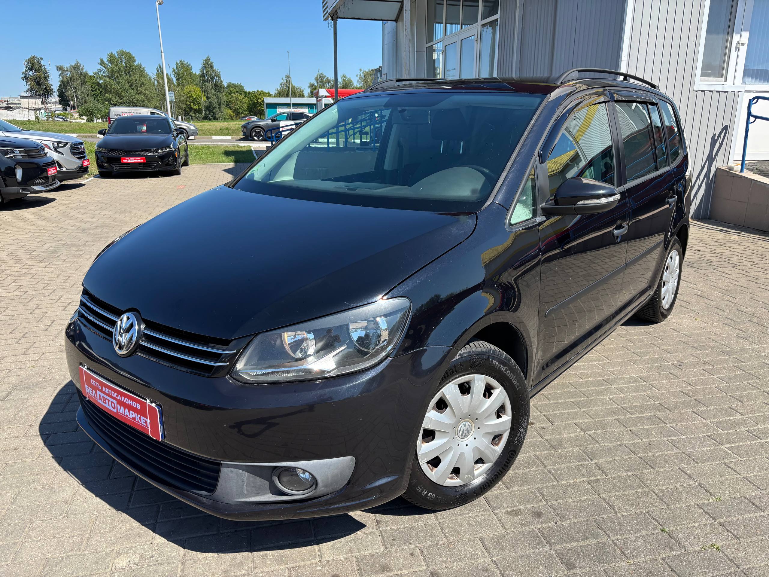 авто с пробегом volkswagen touran 2011