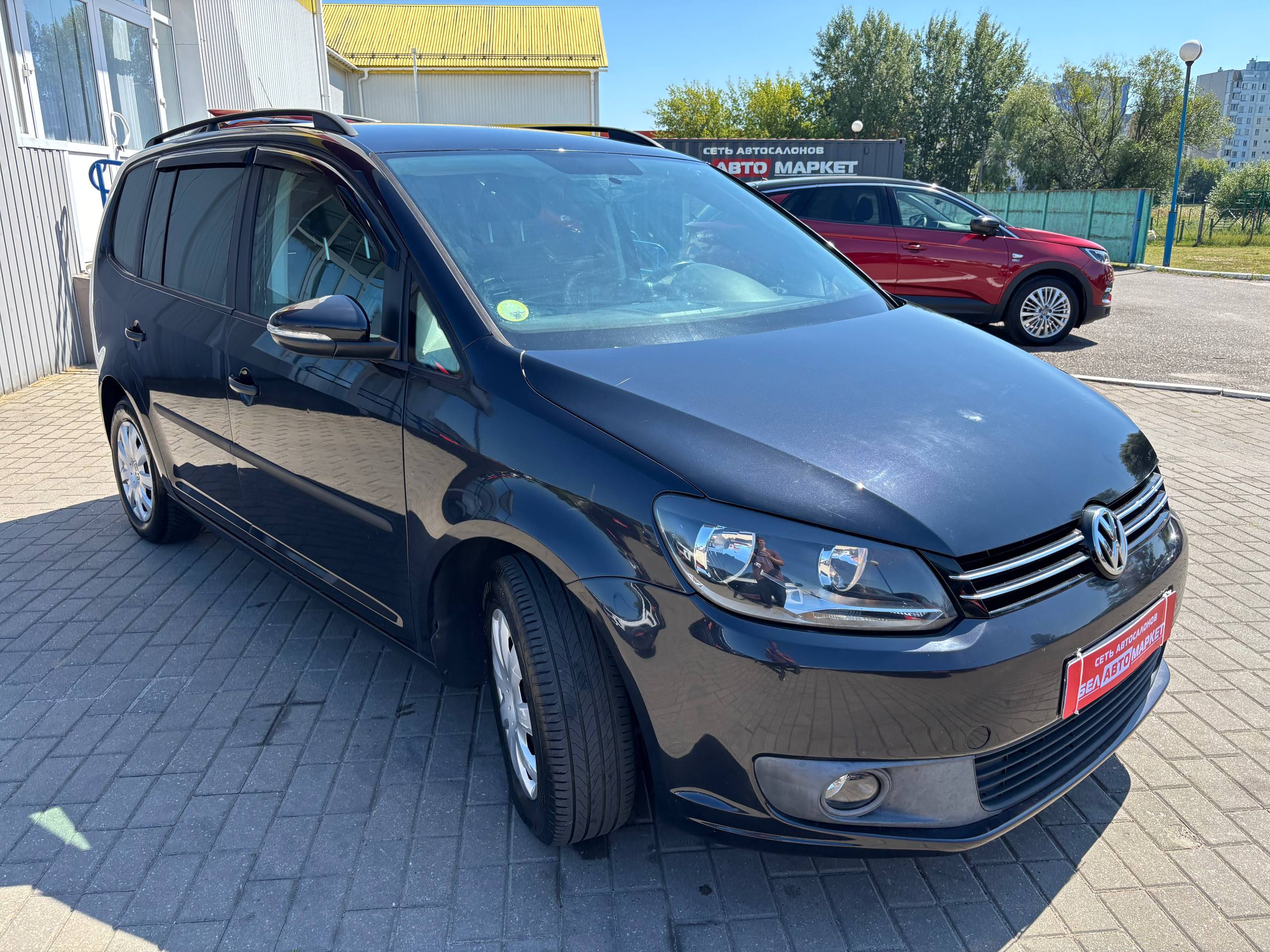 Фото автомобиля 3