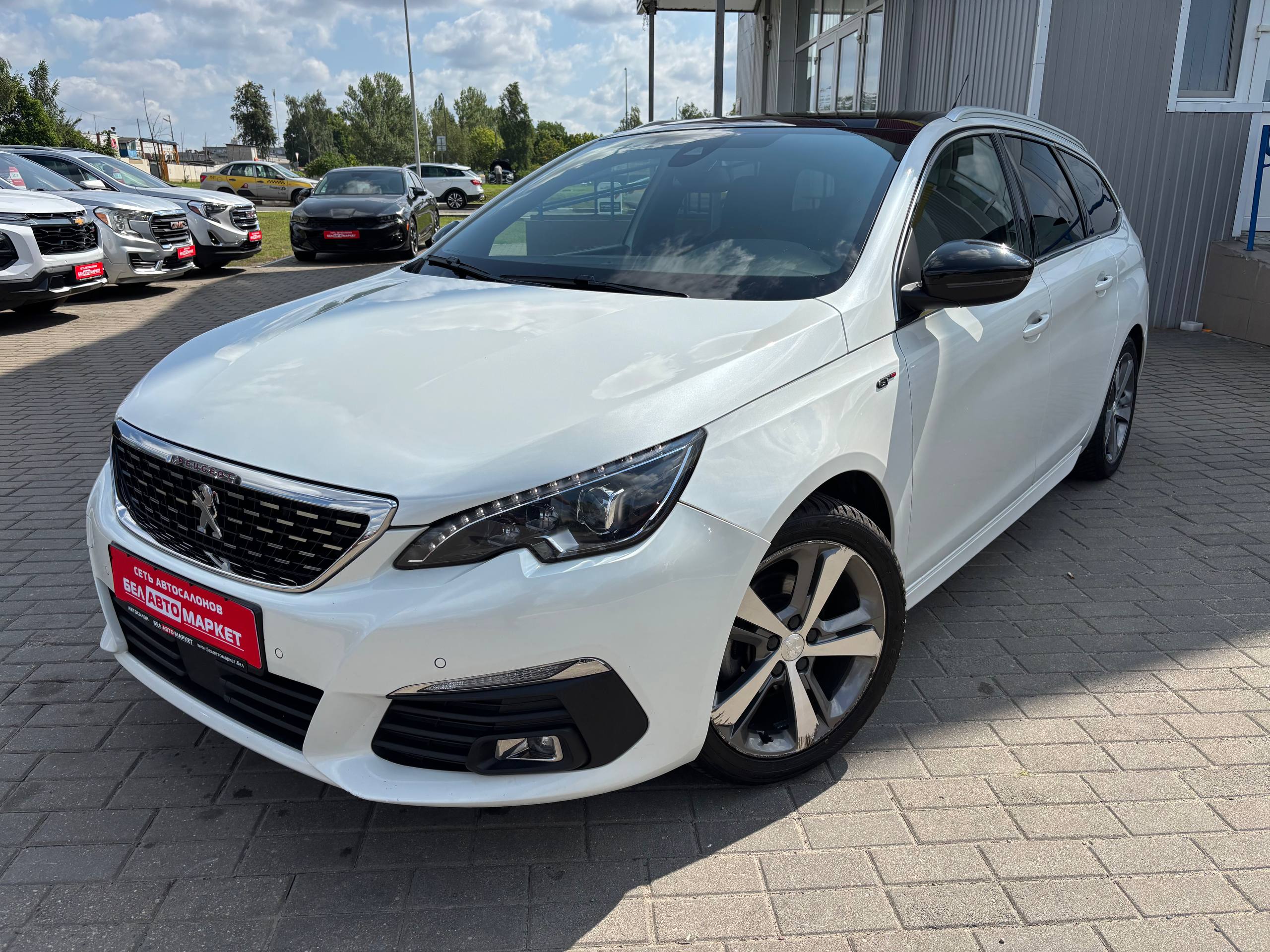 авто с пробегом peugeot 308 2020
