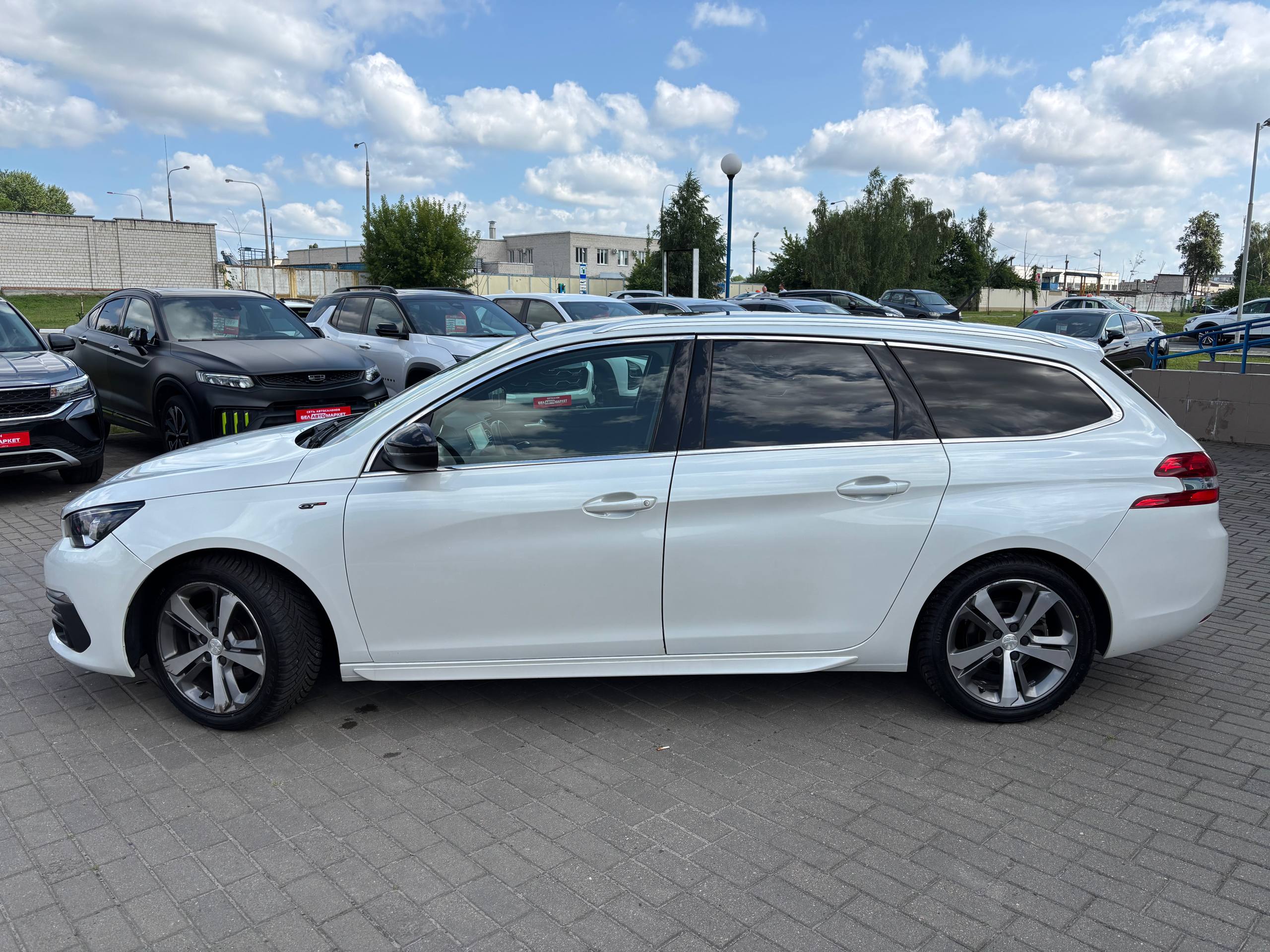 Фото автомобиля 1