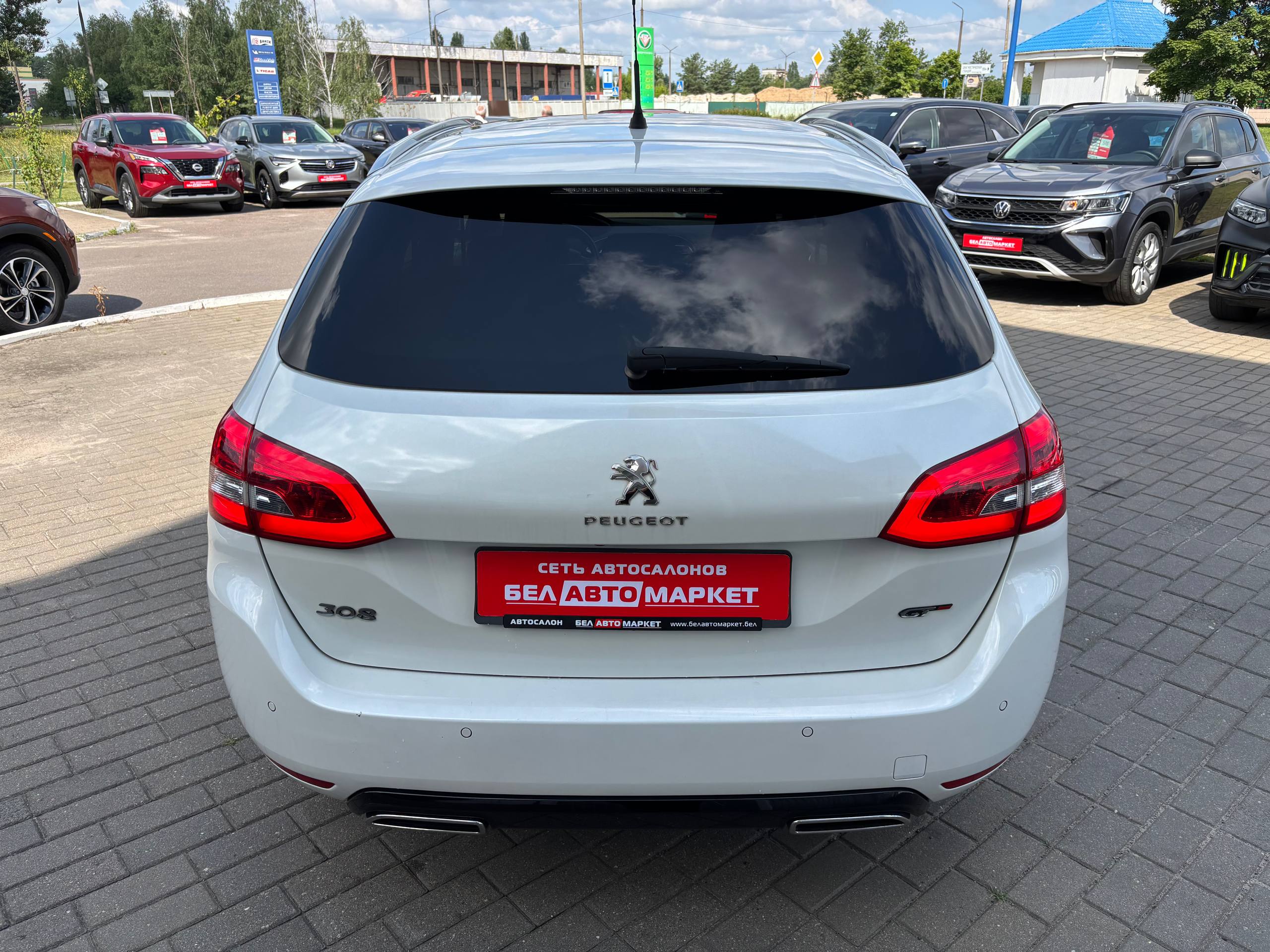 Фото автомобиля 7