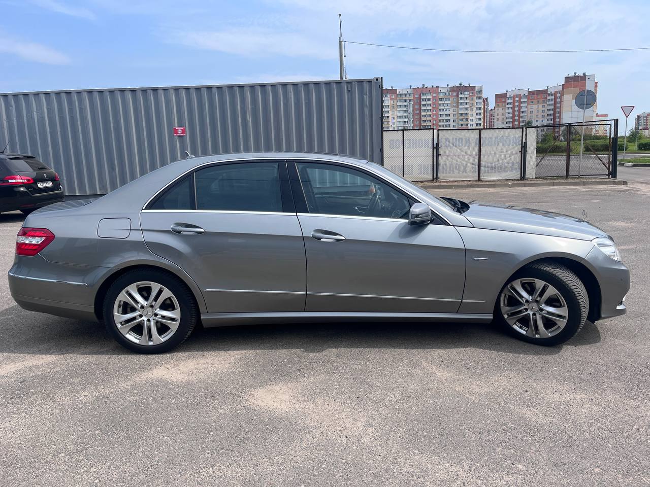 Фото автомобиля 3