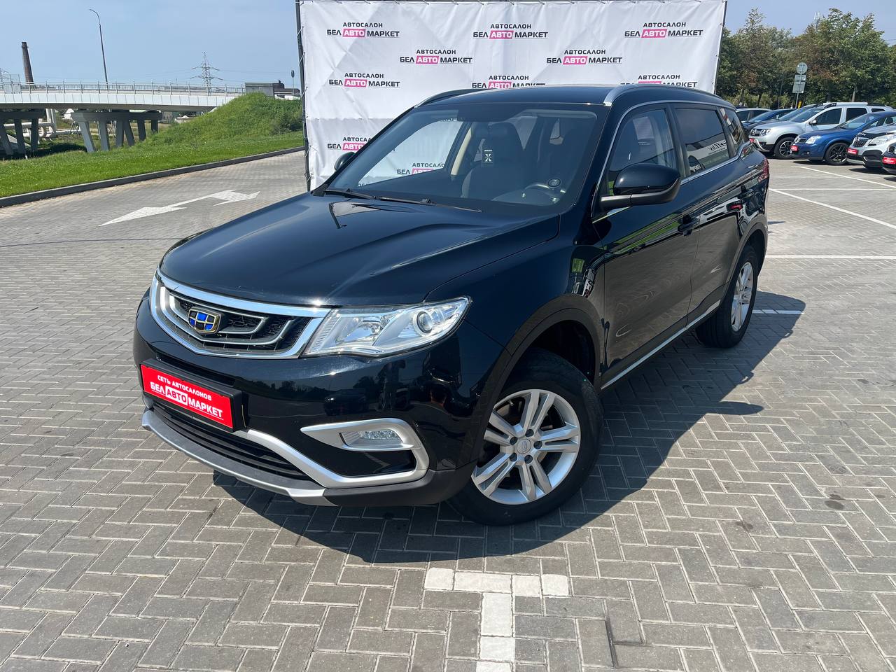 авто с пробегом geely atlas 2018