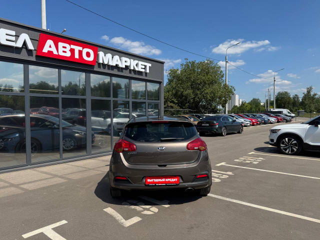 Фото автомобиля 5