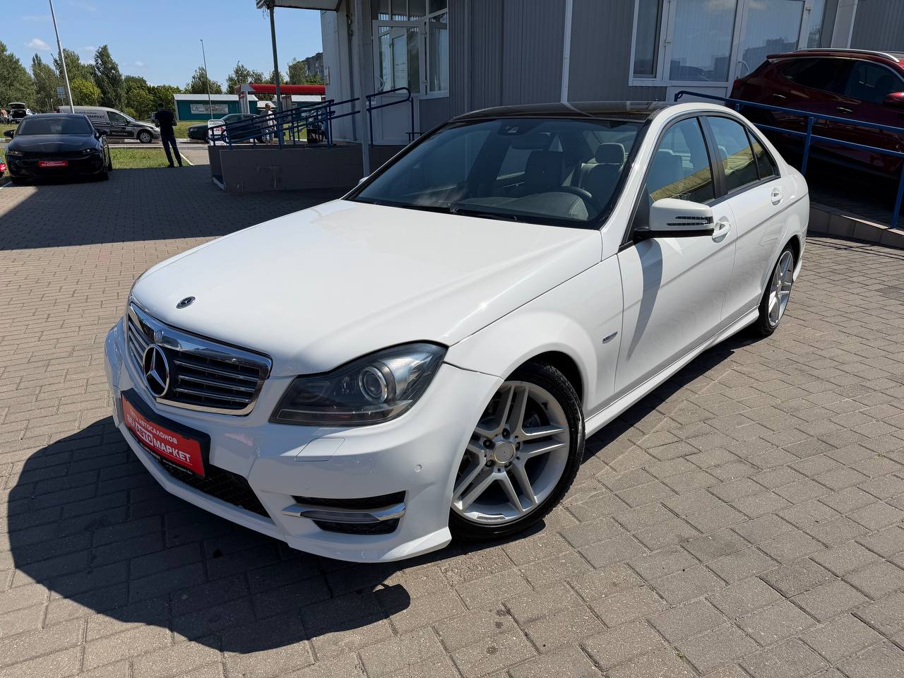 авто с пробегом mercedes-benz c-класс 2011