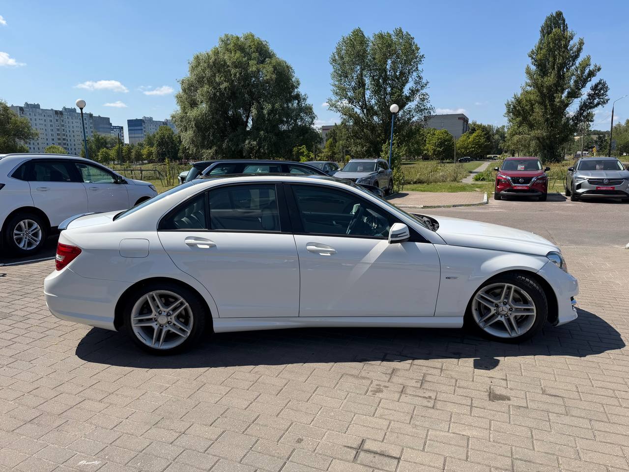 Фото автомобиля 1