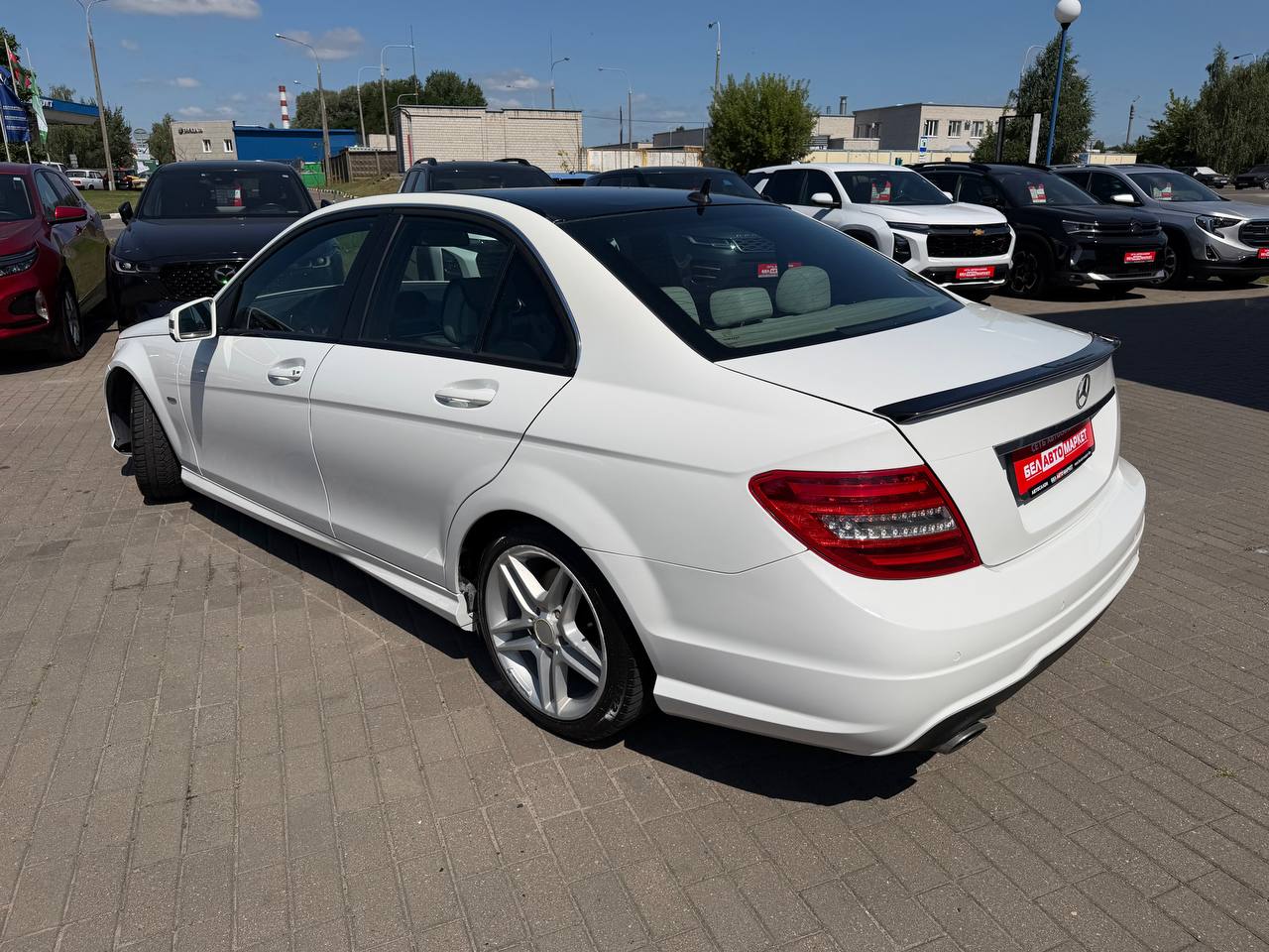 Фото автомобиля 6