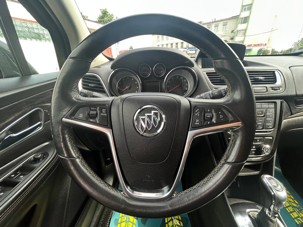 Фото автомобиля 11