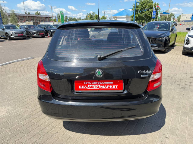 Фото автомобиля 2