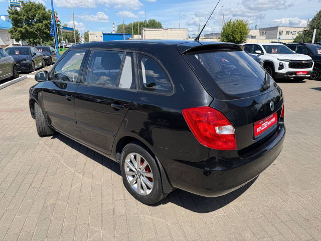 Фото автомобиля 6