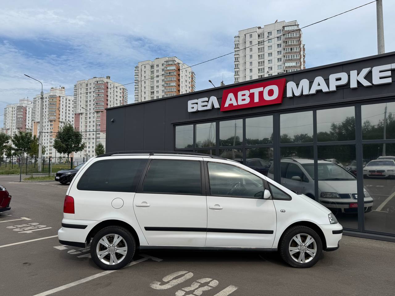 Фото автомобиля 3