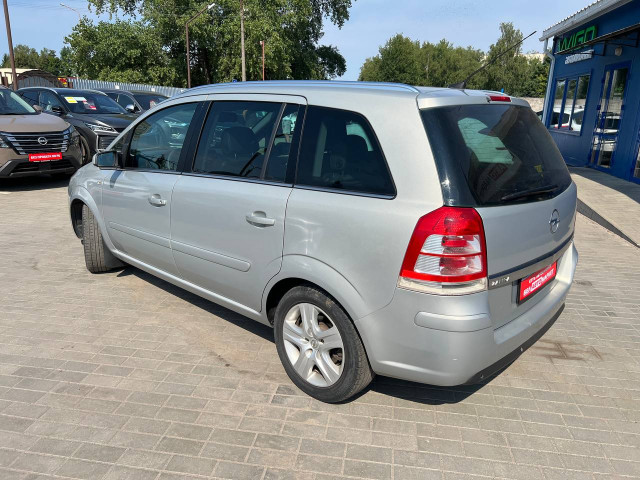 Фото автомобиля 7