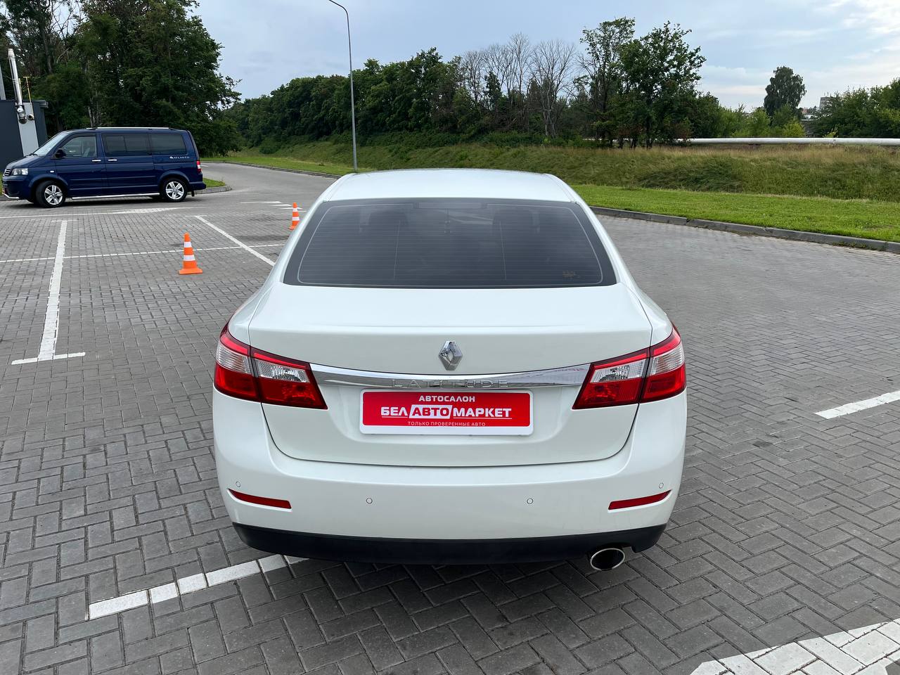 Фото автомобиля 5