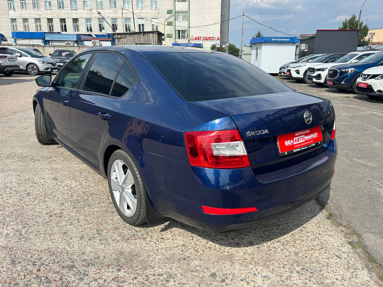 Фото автомобиля 6