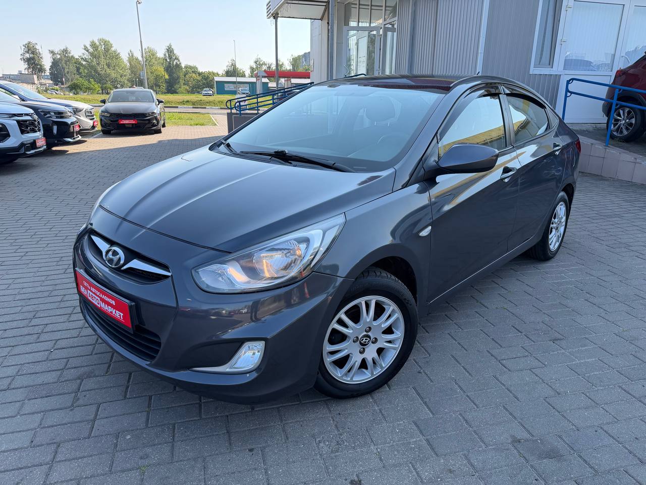 авто с пробегом hyundai solaris 2011