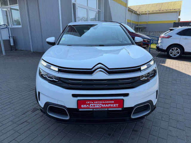 Фото автомобиля 3
