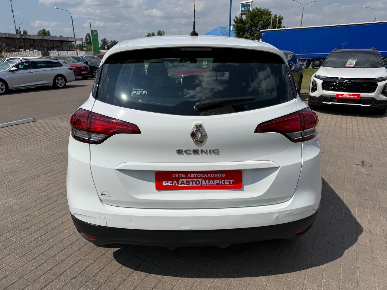 Фото автомобиля 5