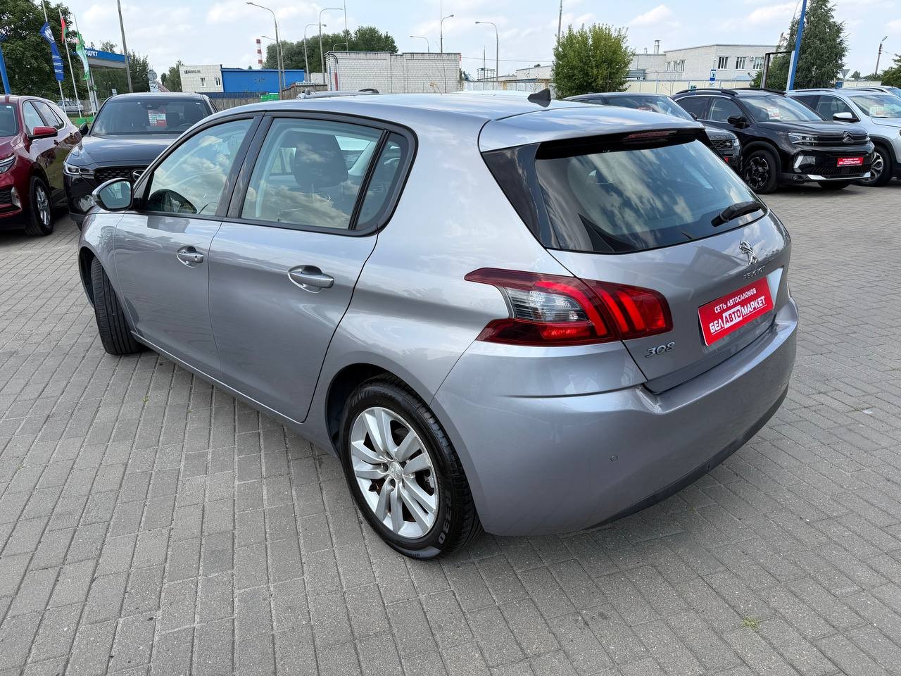 Фото автомобиля 7