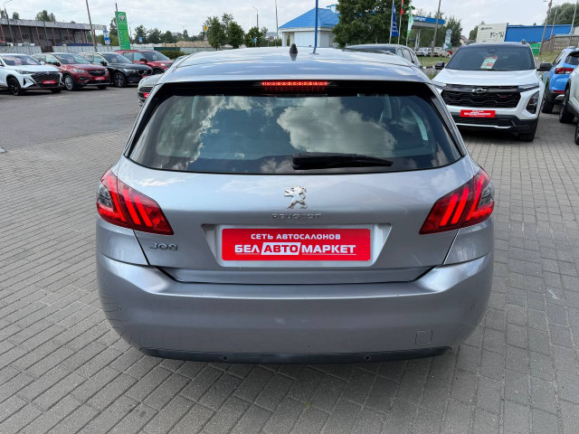 Фото автомобиля 6