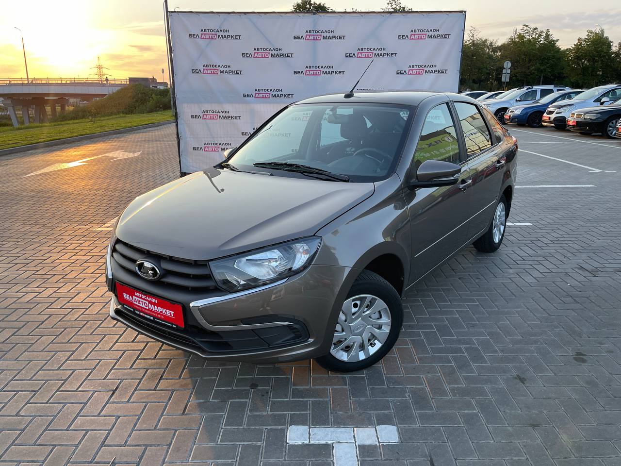авто с пробегом lada (ВАЗ) granta 2024