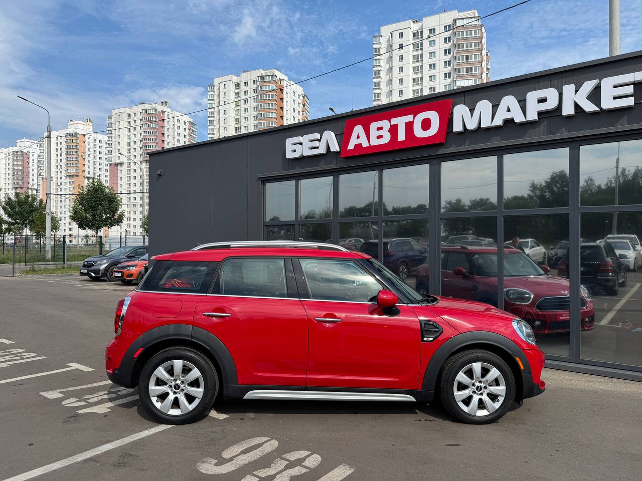 Фото автомобиля 3