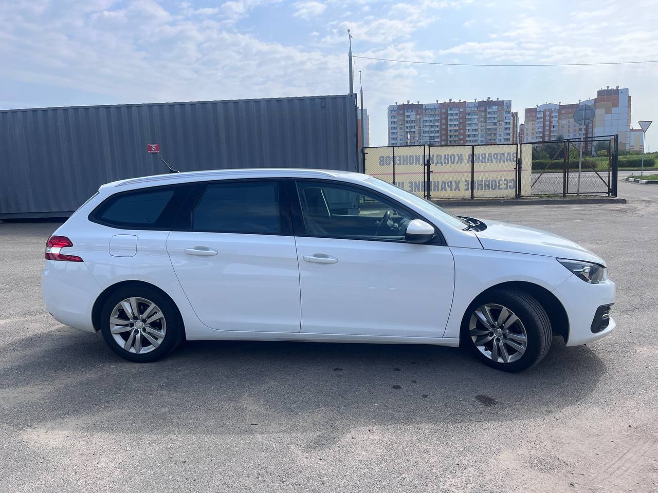 Фото автомобиля 3