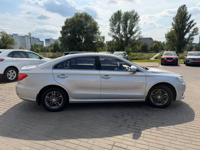 Фото автомобиля 4