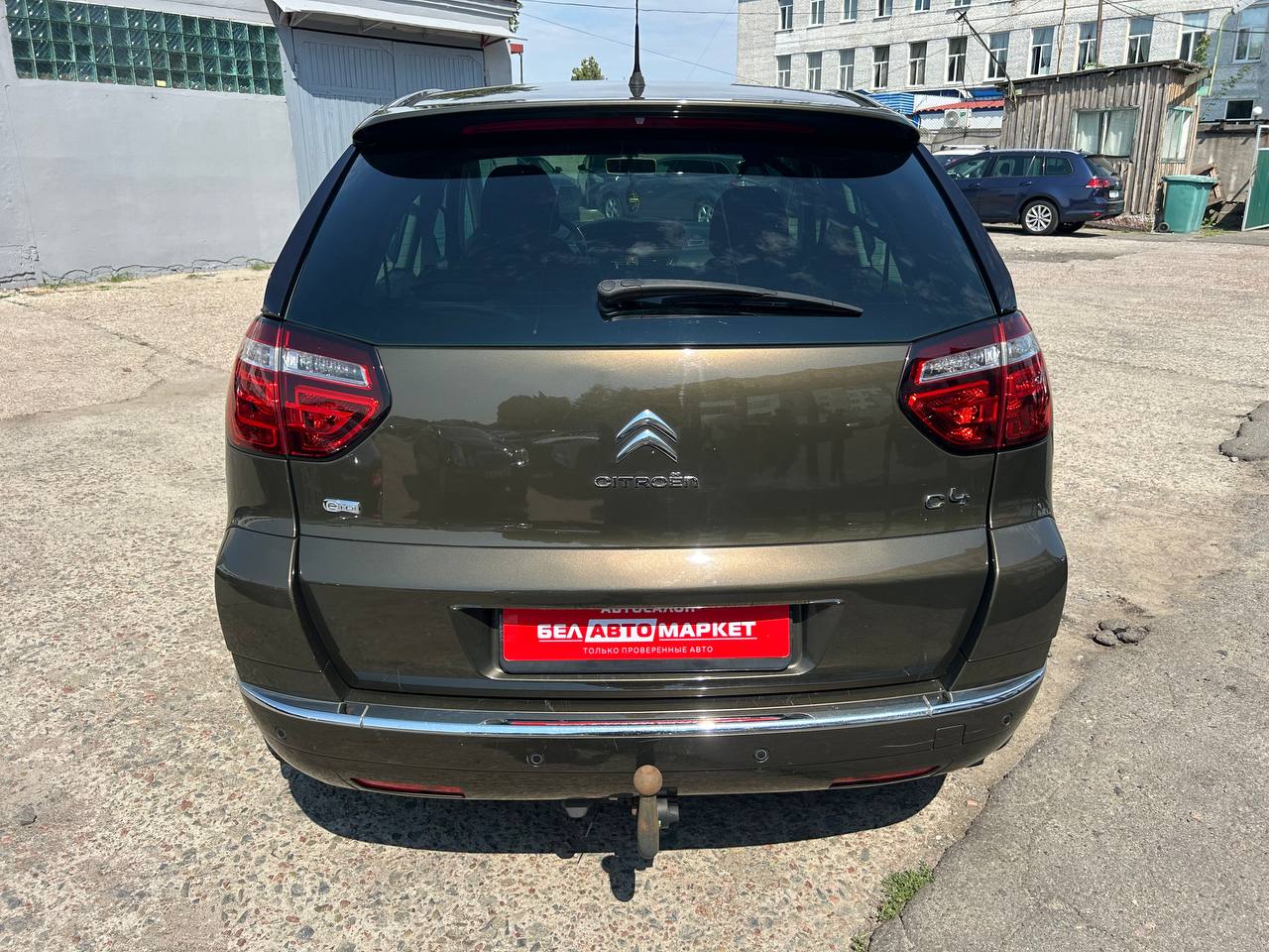 Фото автомобиля 5