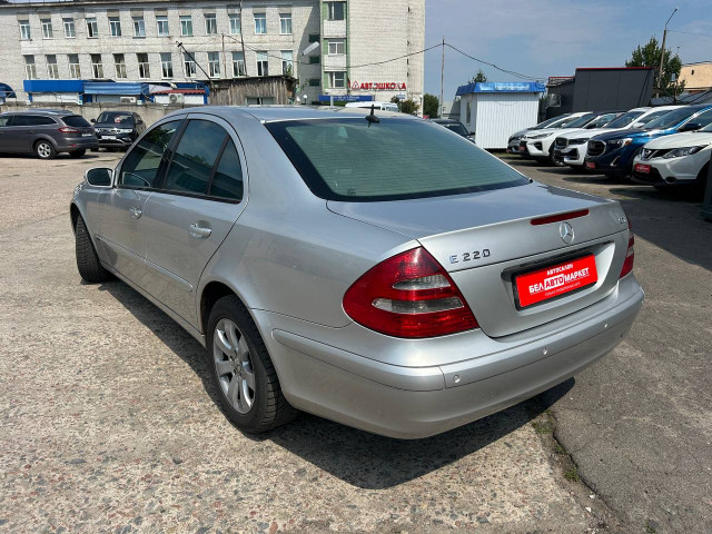 Фото автомобиля 6