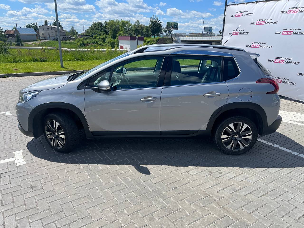 Фото автомобиля 7