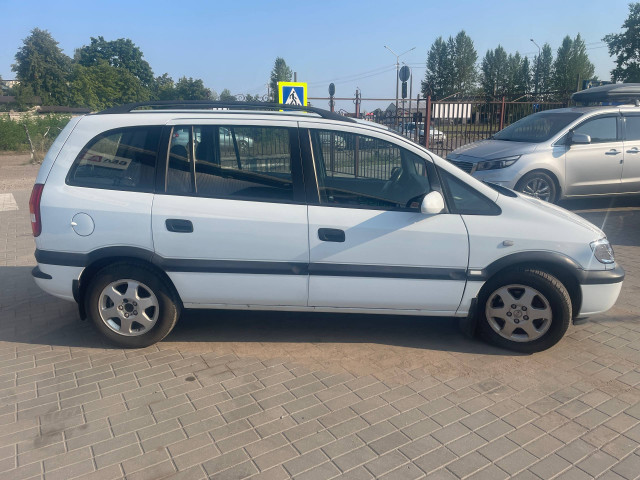 Фото автомобиля 5