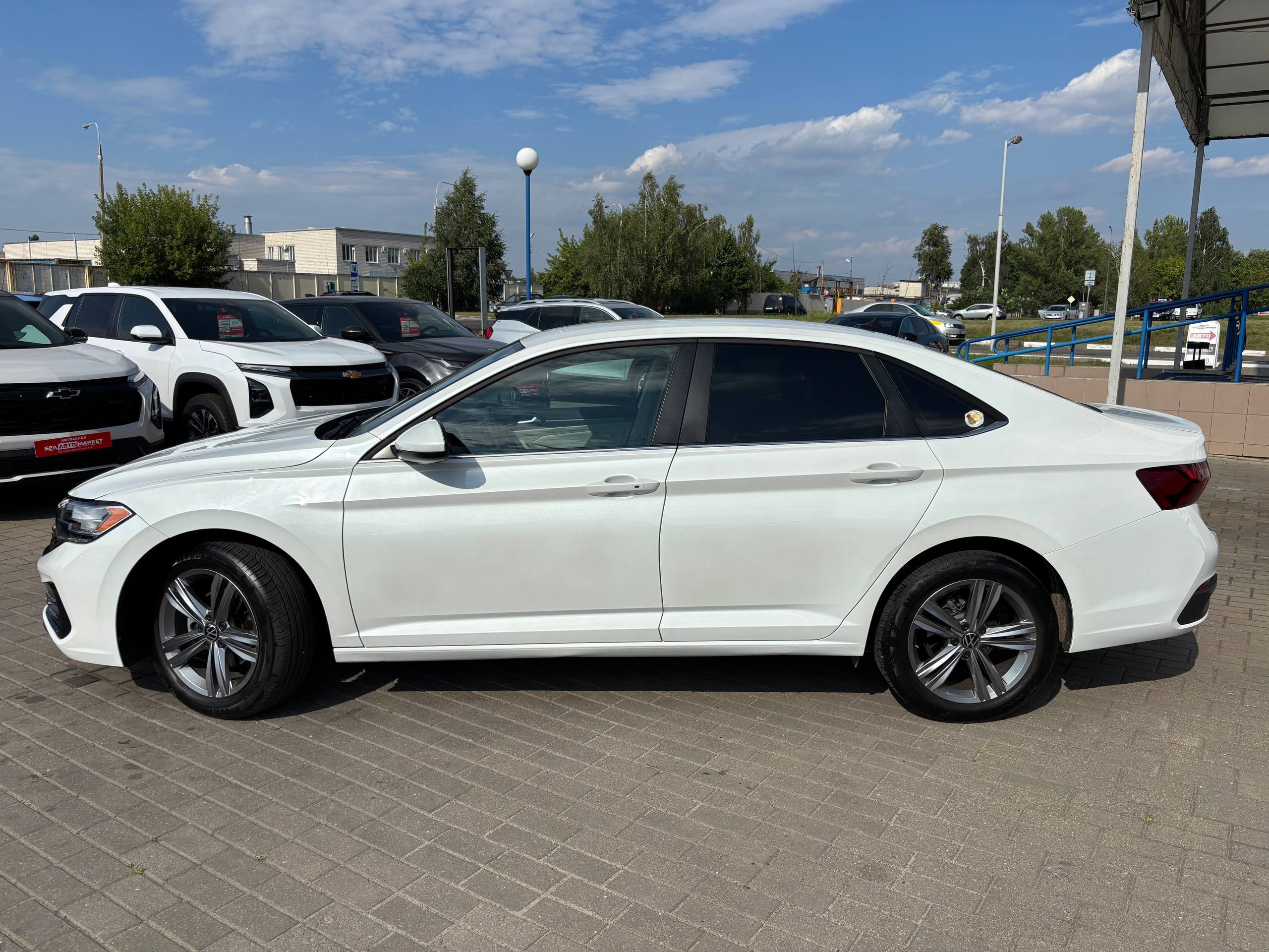 Фото автомобиля 7