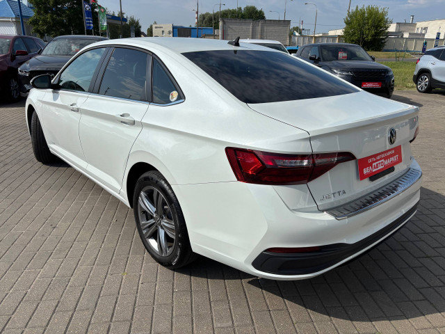 Фото автомобиля 6