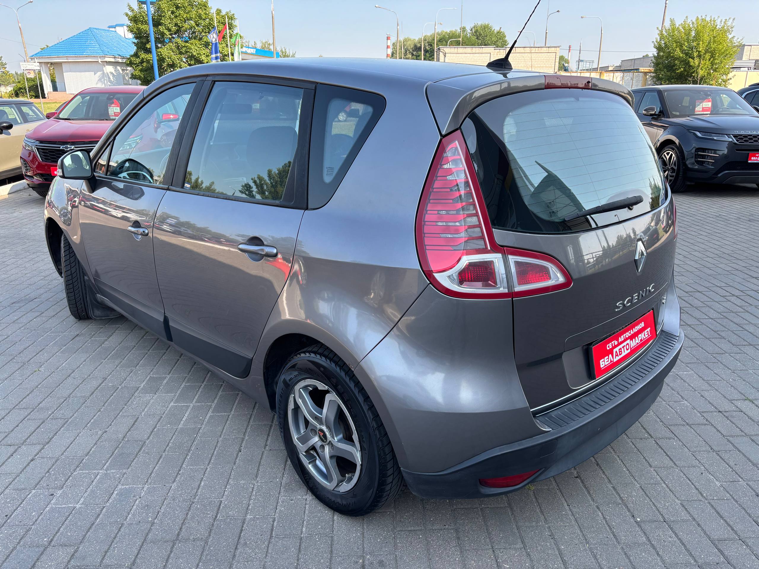 Фото автомобиля 6