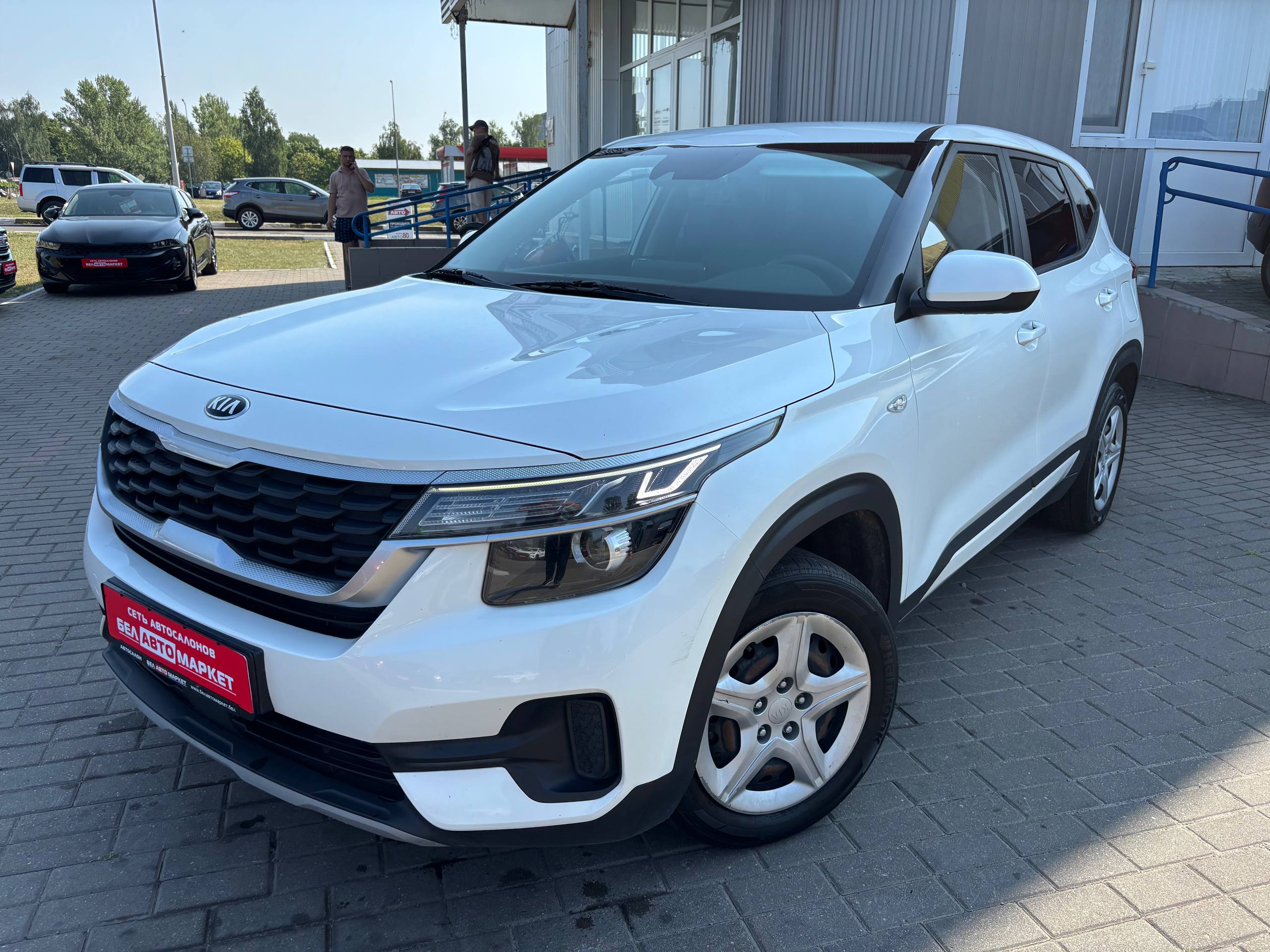 авто с пробегом kia seltos 2020