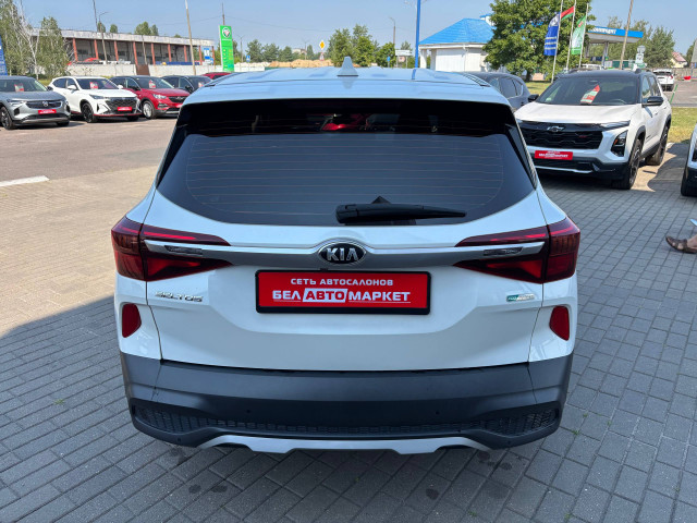 Фото автомобиля 5