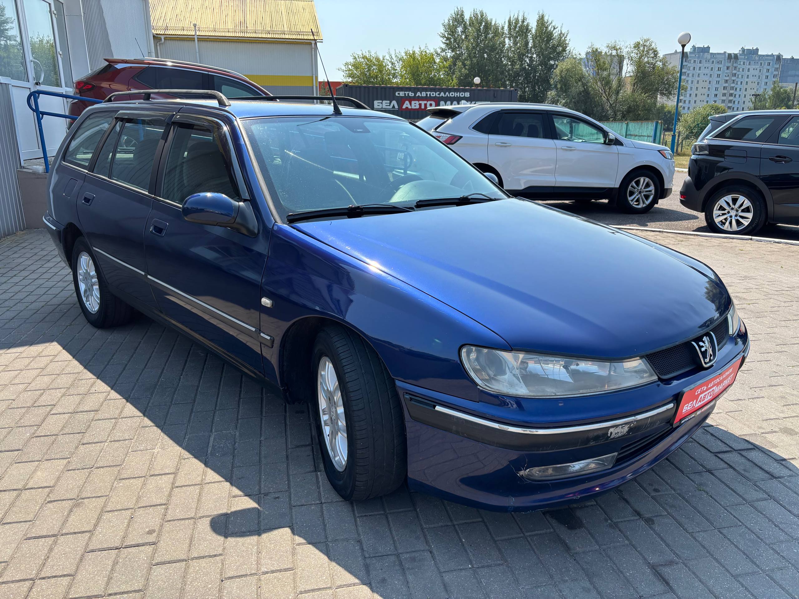 Фото автомобиля 3