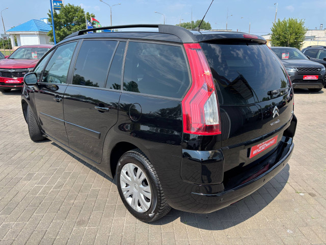 Фото автомобиля 7