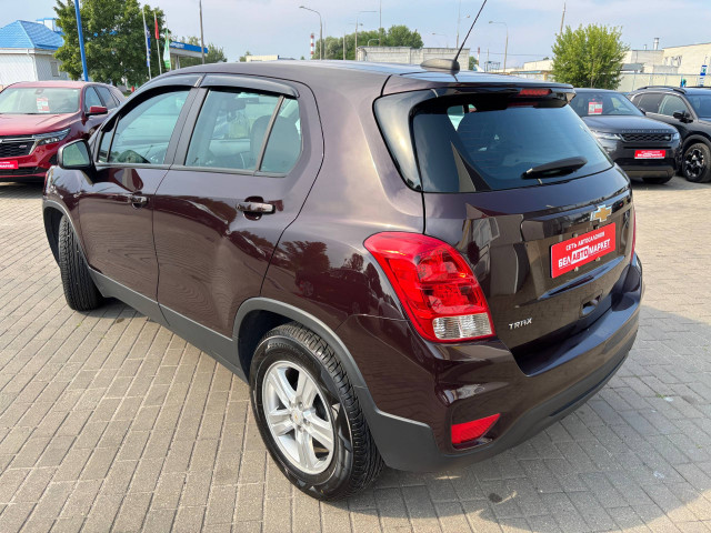 Фото автомобиля 7