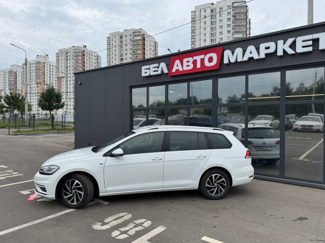 Фото автомобиля 7