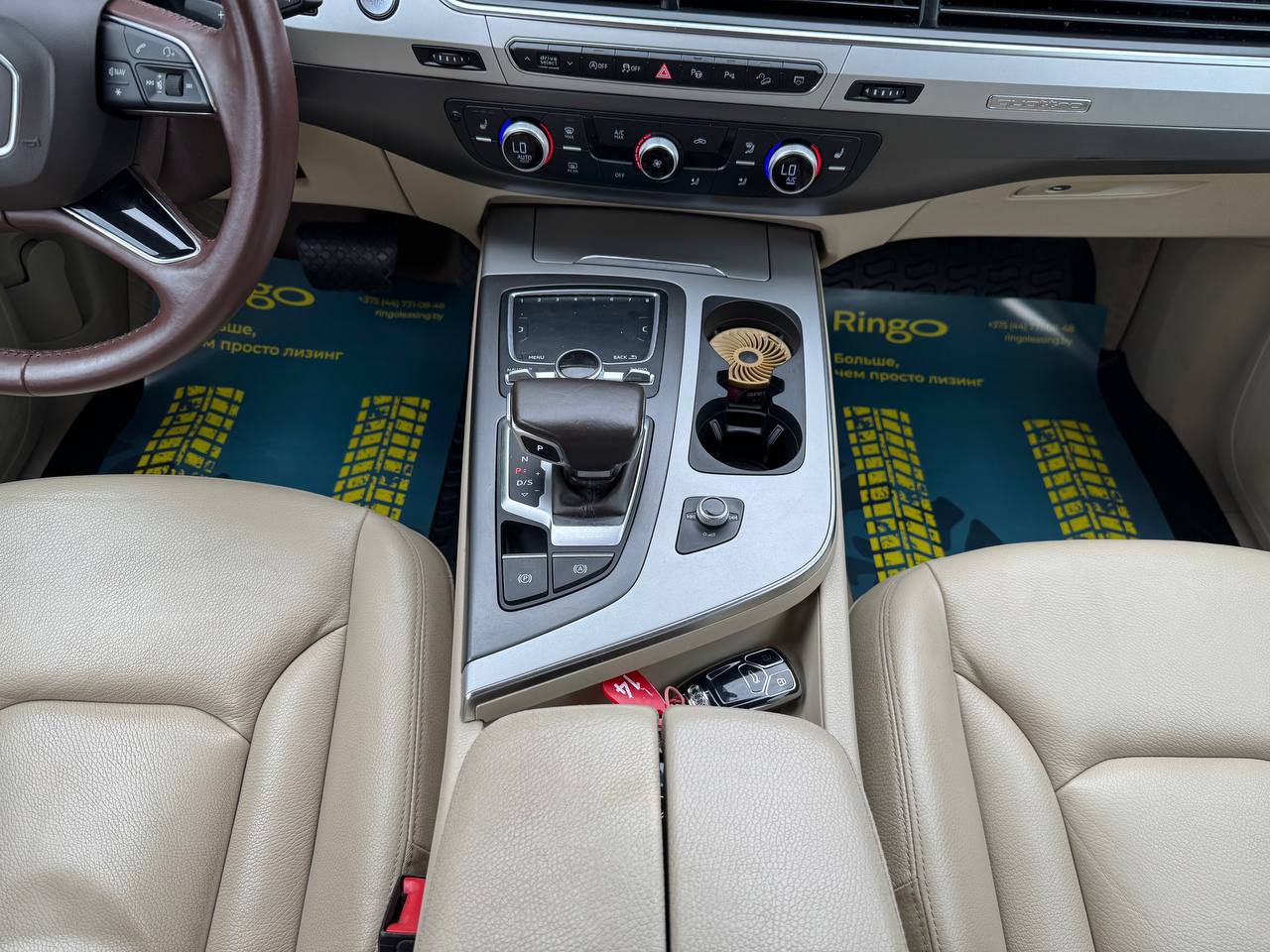 Фото автомобиля 12