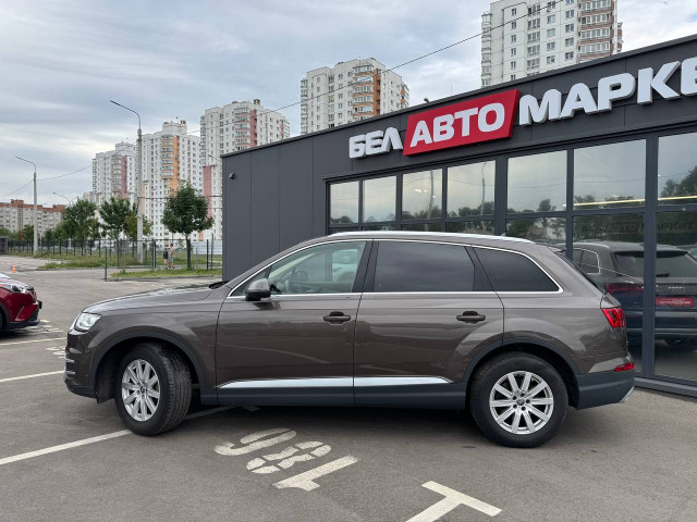 Фото автомобиля 7