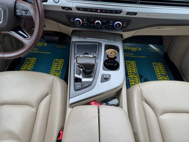 Фото автомобиля 12