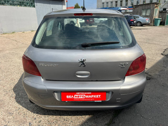 Фото автомобиля 5