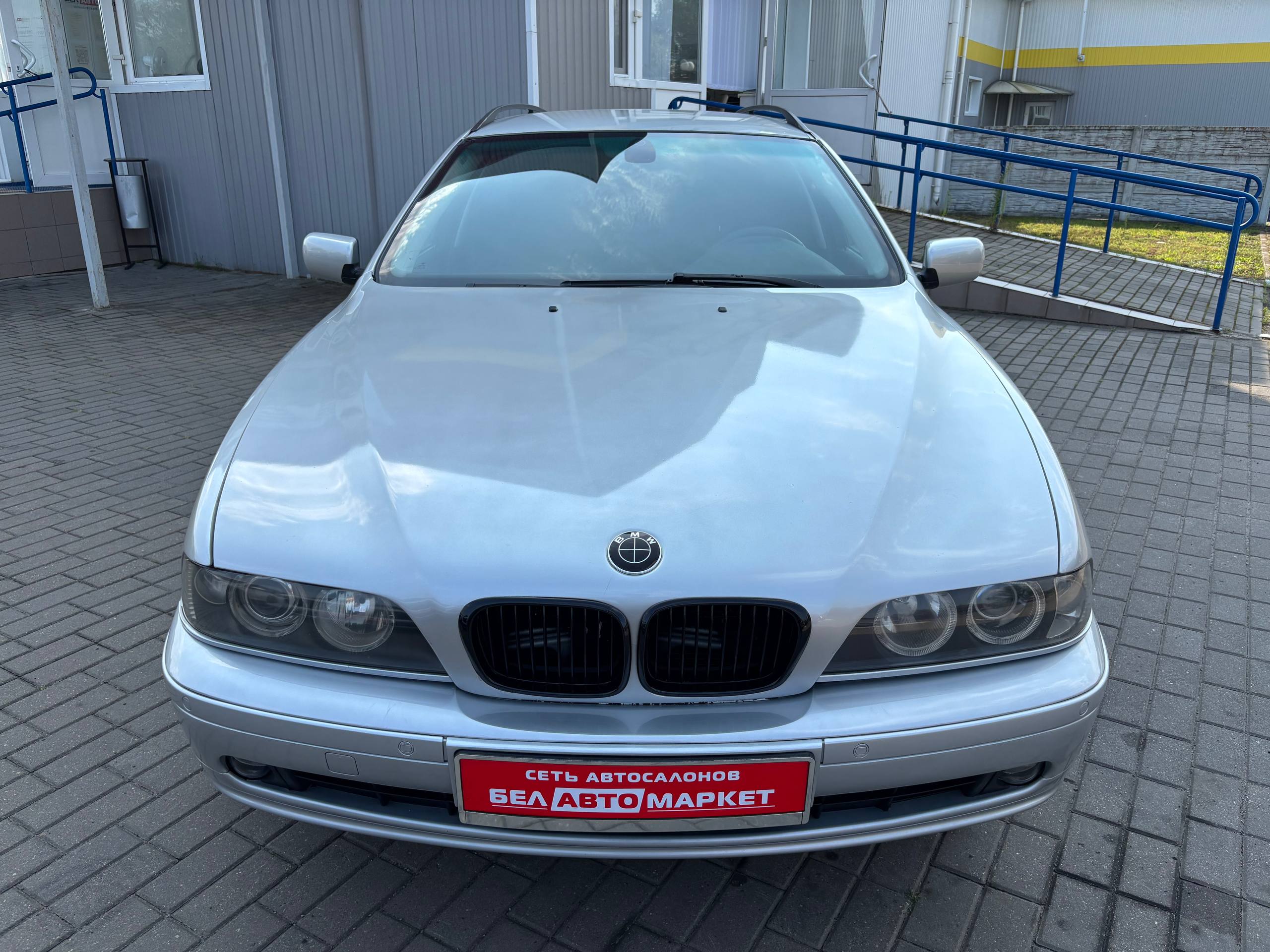 Фото автомобиля 2